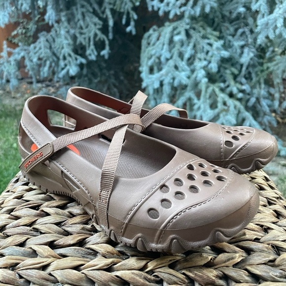 Skechers Cali Gear Tan Bronze Rubber Mary Jane Boat / Water Shoes Women’s 10 - Picture 3 of 9